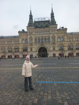Дочка Виктория. Г. Москва.  Красная площадь 